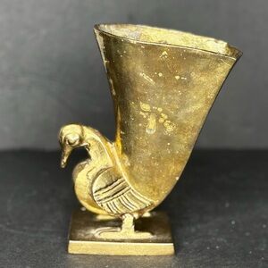 Bird-Shaped Vintage Flower Vase Handcrafted Brass Planter Decorative Showpiece